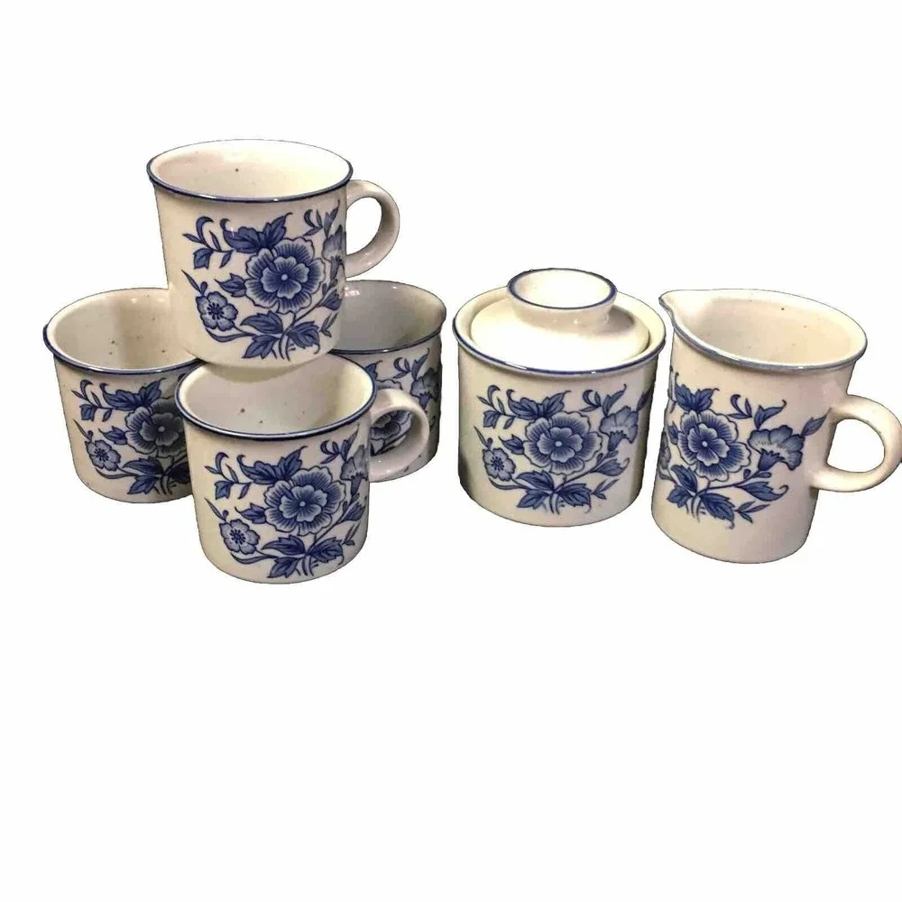 VTG Norleans Vienna Blue/White Floral Speckled Creamer, Sugar 4 Coffee,Tea Cups